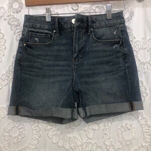 White House Black market 5 inch shorts